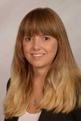  Claudia Mustroph