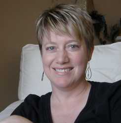  Kirsten Clark
