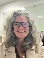  Catherine Busselen