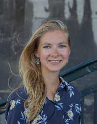  Esther Schoorel