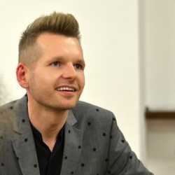  Mateusz Świetlicki