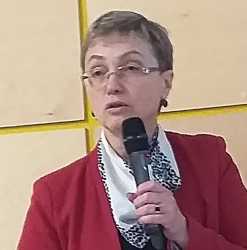  Olga Malinova
