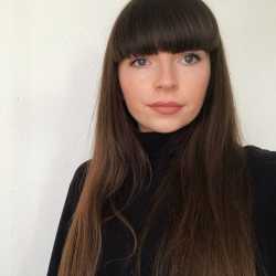  Áine McKenny