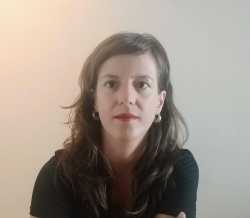  Silvia  Correia