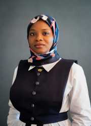  Hanifa  BabaSadiq