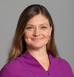  Andrea Anschel